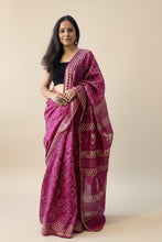 Load image into Gallery viewer, Hand block printed Maheshwari silk saree is lightweight and comes with a blouse piece.