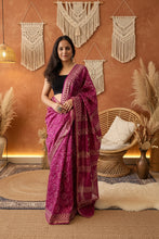 Load image into Gallery viewer, Hand block printed Maheshwari silk saree is lightweight and comes with a blouse piece.