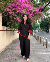 Load image into Gallery viewer, Black Oversized Shirt
