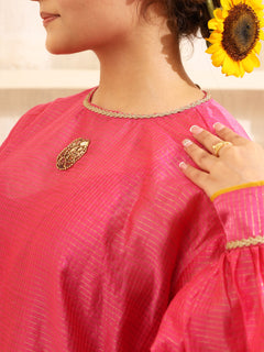 Load image into Gallery viewer, Magenta Handwoven Chanderi Silk Kurta-set