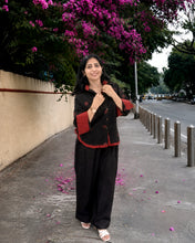 Load image into Gallery viewer, Black Oversized Shirt