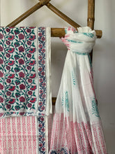Load image into Gallery viewer, Cotton block printed kurta set with red and pink floral pattern and a block printed lightweight dupatta