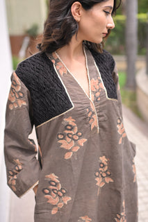 Load image into Gallery viewer, Brown natural dye block print organic cotton Kurta set in Natural Dye