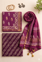 Load image into Gallery viewer, Mauve Maheshwari Silk Kurta Set