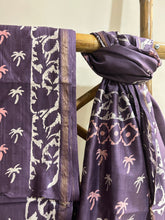 Load image into Gallery viewer, Wine Maheshwari Silk Kurta-set