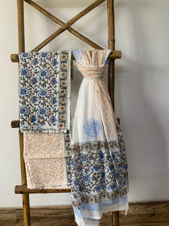 Load image into Gallery viewer, Blue Floral Block-print cotton Kurta set