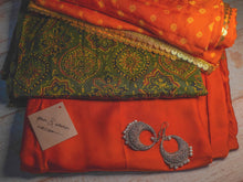 Load image into Gallery viewer, Geen Ajrak Hand-Block Printed Kurta Set