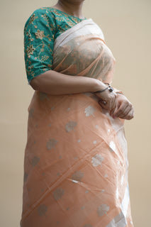 Load image into Gallery viewer, Peach Chanderi saree with silver motifs on pallu and border