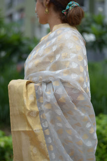 Load image into Gallery viewer, Close Up of Grey Chanderi Saree with Gold Zari Border