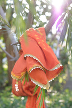 Load image into Gallery viewer, Bandhani tie-dye dupatta in vibrant orange