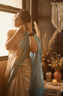 Load image into Gallery viewer, Raw and Pure Tussar Silk Saree in Beige and Blue