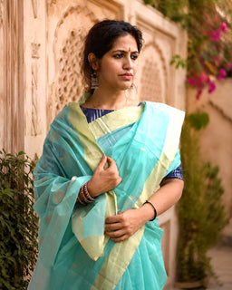 Load image into Gallery viewer, Sea Blue Handwoven Chanderi Saree with Gold Zari Work
