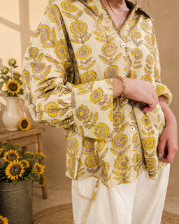 Load image into Gallery viewer, Soft Beige Organic Cotton Oversized Shirt
