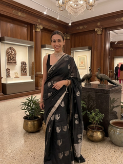 Load image into Gallery viewer, Traditional Black Silk Chanderi Saree for Women
