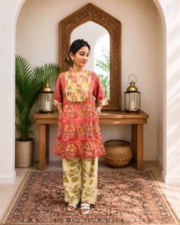 Load image into Gallery viewer, Pink Yellow Natural Dye Kurta Set
