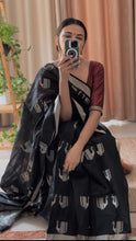 Load image into Gallery viewer, Black Chnaderi Saree
