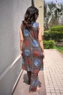 Load image into Gallery viewer, Ajrakh cotton handblock kurta-set
