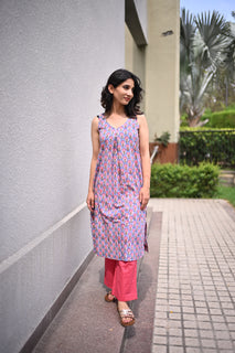 Load image into Gallery viewer, Lilac pink floral hand-block cotton kurta set
