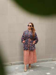 Load image into Gallery viewer, Ajrakh Blue-Red Ensemble
