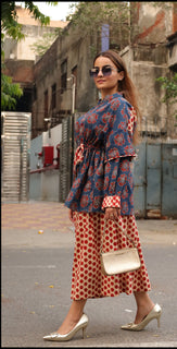Load image into Gallery viewer, Ajrakh Blue-Red Ensemble
