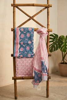 Load image into Gallery viewer, Blue Pink Pure Cotton Hand-block Print Kurta Set
