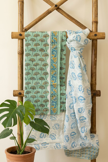 Load image into Gallery viewer, Green Pure Cotton Hand-block Print Kurta Set
