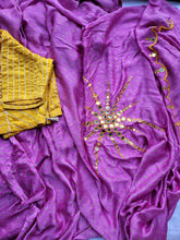 Load image into Gallery viewer, Onion pink bandhani saree with yellow embroidered mirror work and yellow gota blouse
