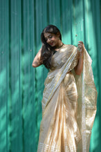 Load image into Gallery viewer, Chanderi Saree - Gold and Red
