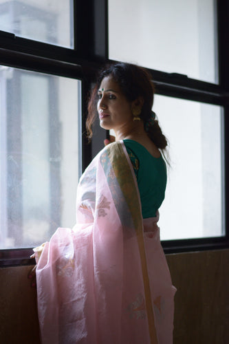 Handloom Chanderi Saree in Pink with leaf motifs