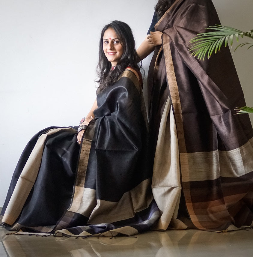 Handloom Sari in Black & Beige with a blouse piece and colorful stripes on pallu