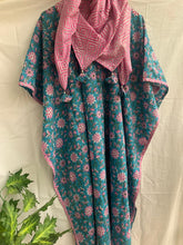 Load image into Gallery viewer, Floral Kaftan in Loose fit paired with geometric print scarf
