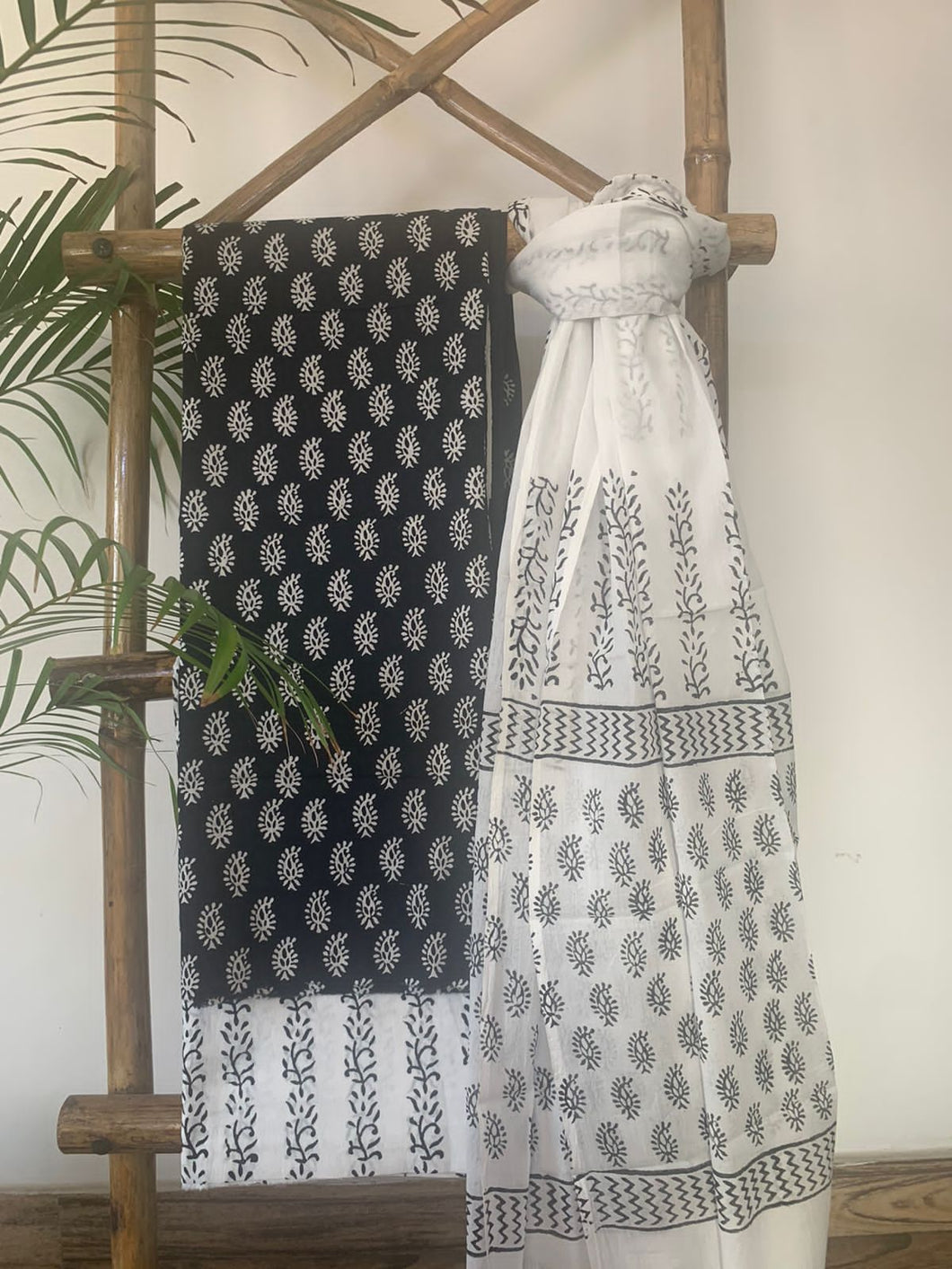 Summer Kurta set. Black handblock printed kurta with white bottom.